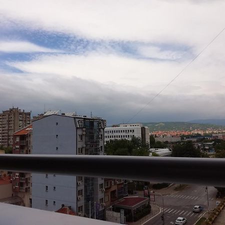 Naissa Apartment Ni Eksteriør billede