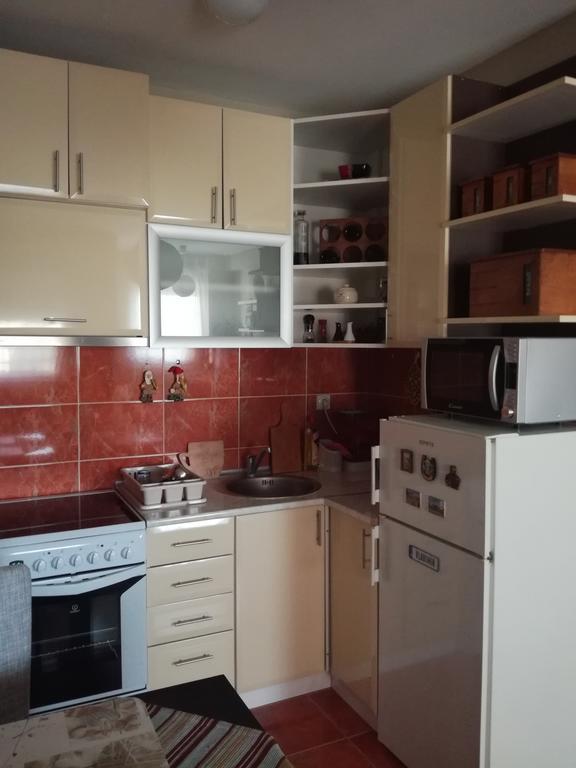 Naissa Apartment Ni Eksteriør billede