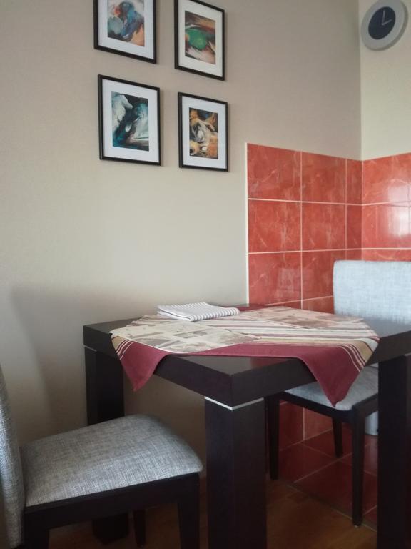 Naissa Apartment Ni Eksteriør billede