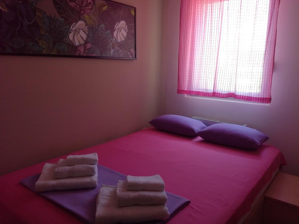 Naissa Apartment Ni Eksteriør billede